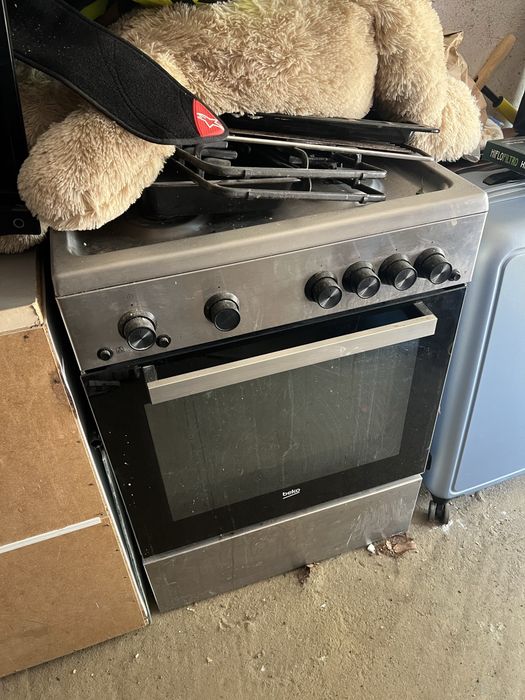 Aragaz beko aprindere electrica