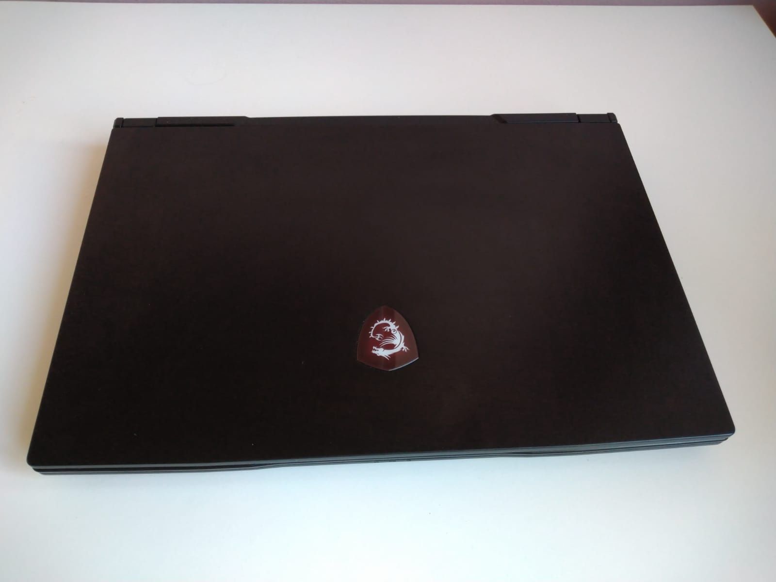 Urgent vand laptop gaming MSI GL65 9SD-206XRO