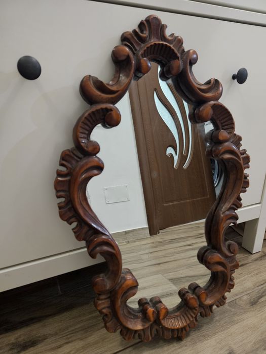 Oglinda vintage de perete