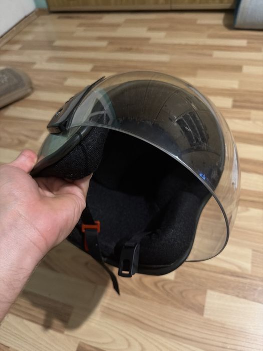 Casca moto FGN Demi Jet – vizieră mare, confortabilă și ușoară