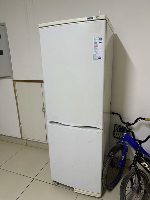 Холодильник на запчасти