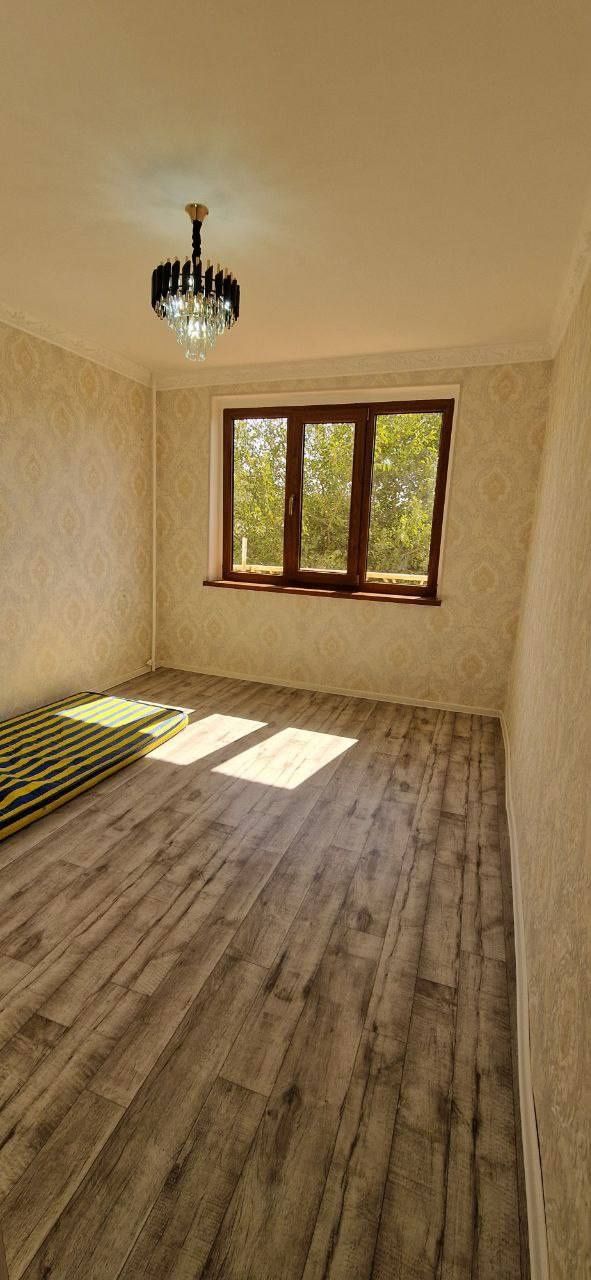 Samarqand shaxridan 3 xona uy sotiladi