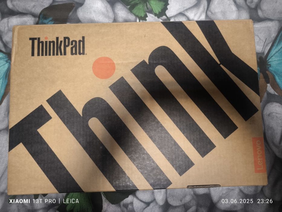 Schimb cu telefon, ofer diferență, sau vând Laptop Lenovo ThinkPad E16