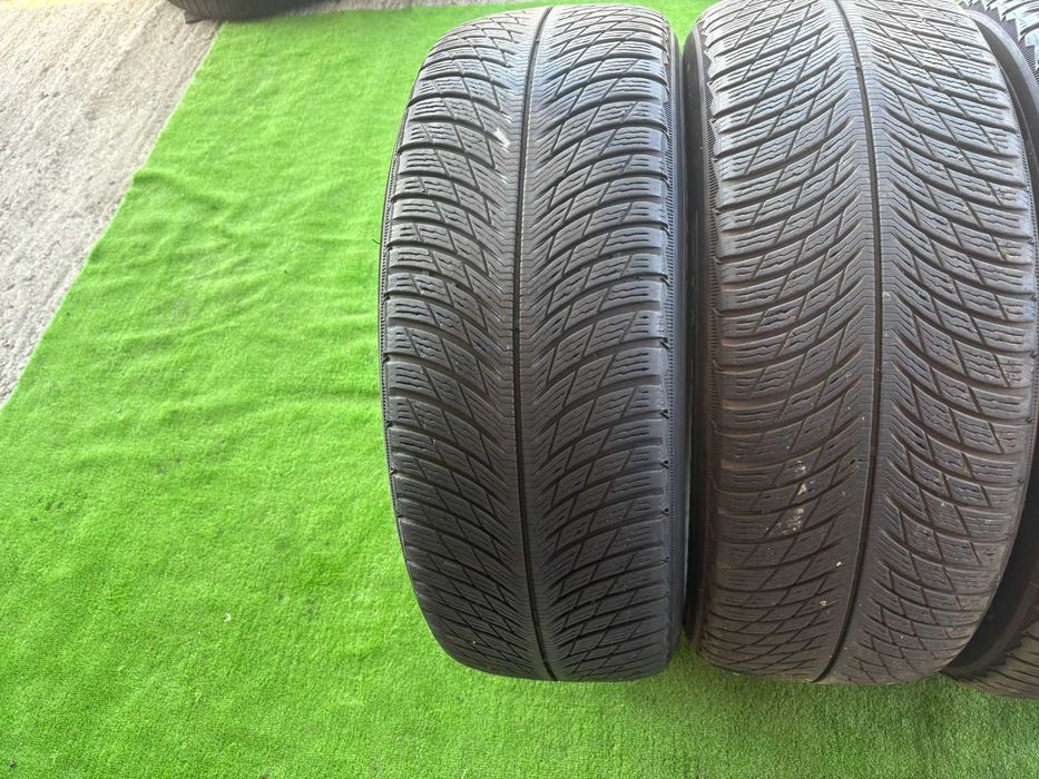 Anvelope Iarna Michelin 235/55/19