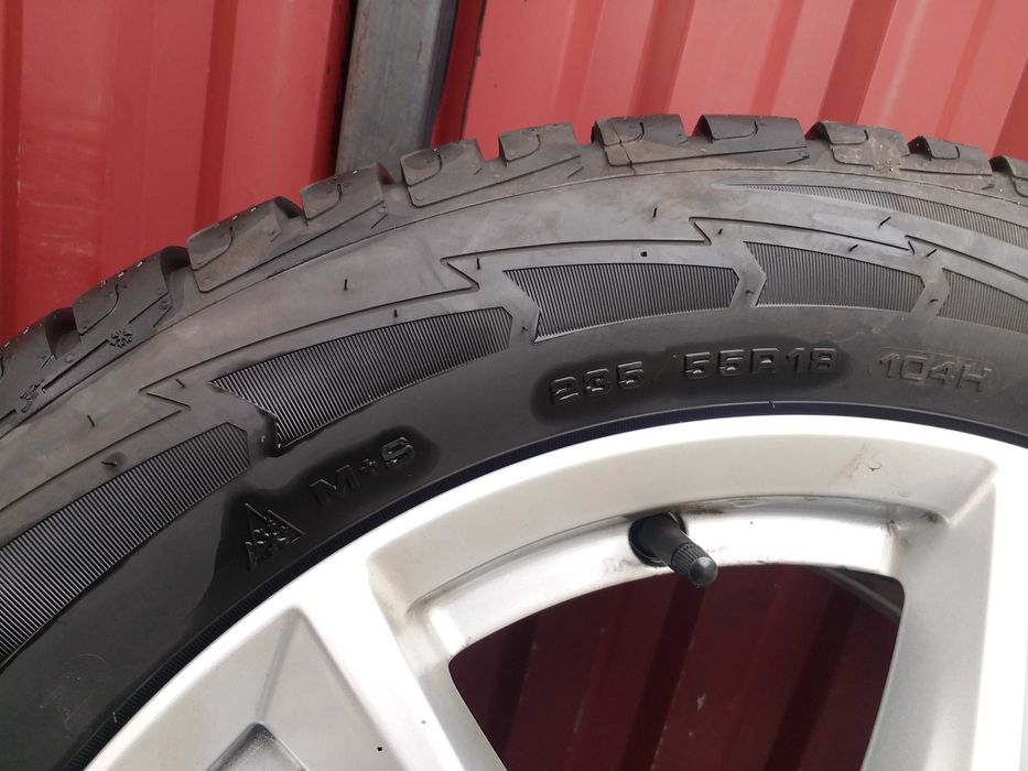 Set 4 Anvelope Iarna GoodYear Utra Grip 235 55 R18 Dot 2019
