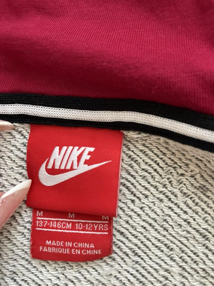 Анцунг Nike 137-146