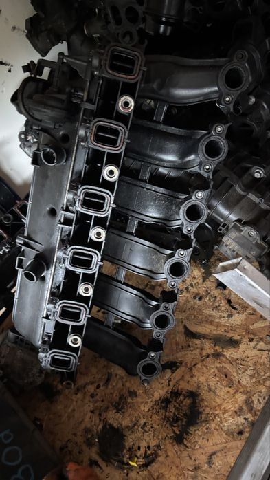 Galerie admisie Bmw 3.0d M57 cod oem : 7790701