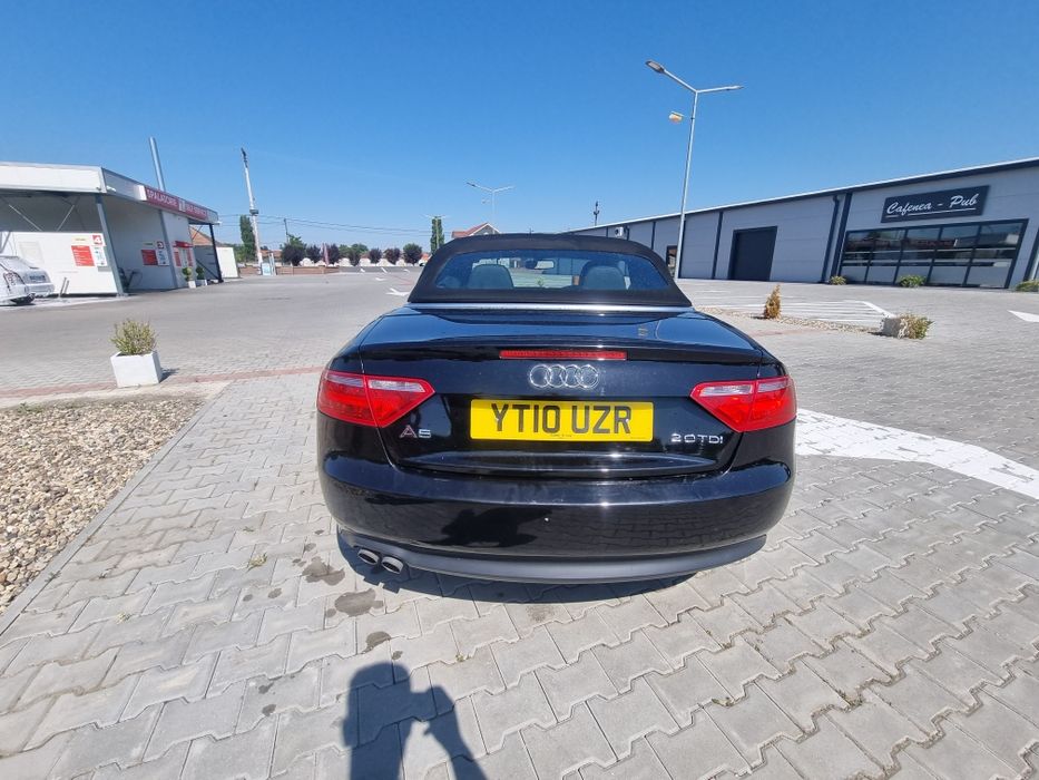 Dezmembrez audi a5 2.0 170 cai cabrio