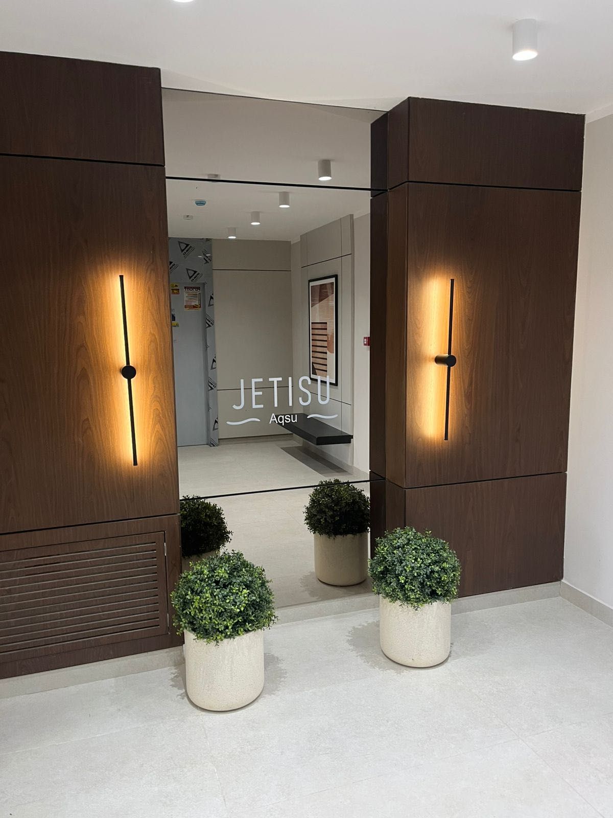 Продаю евротрешку в ЖК Jetisu.Aqsu 6