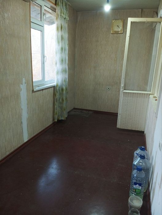 Продам 2 ком Юнусабад 12 квартал Ипотека