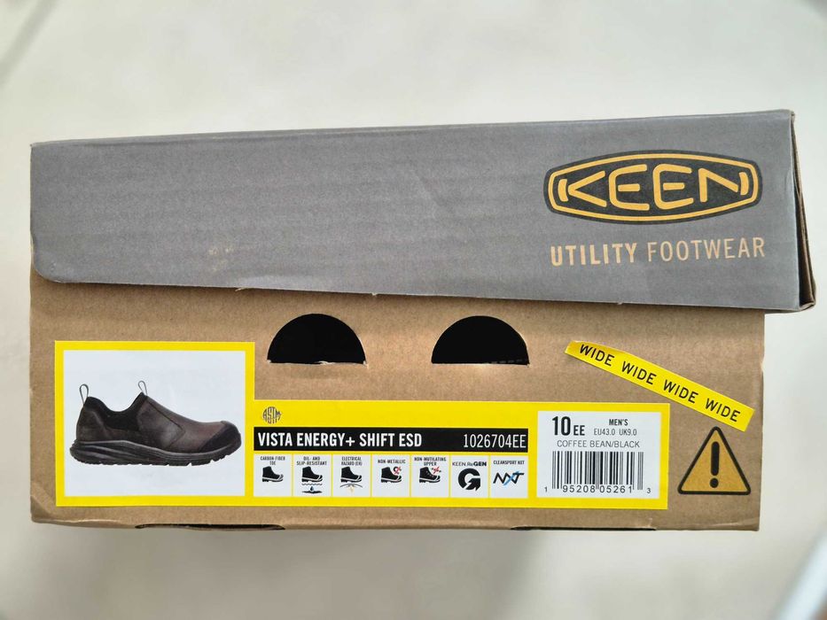 Bocanci KEEN cu bot din fibra de carbon!