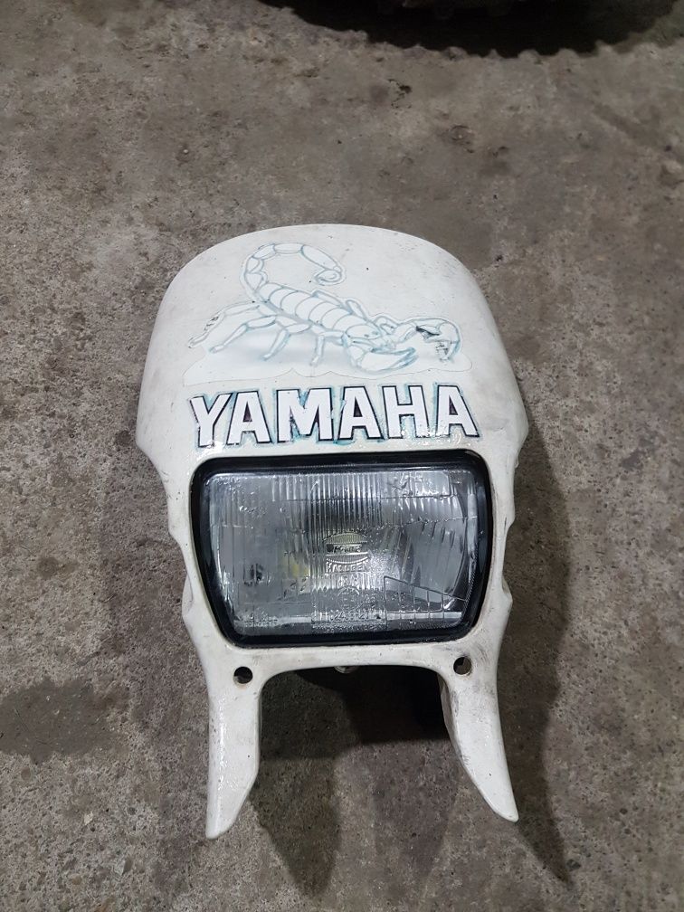 Far Yamaha XT 600 far complet cu masca