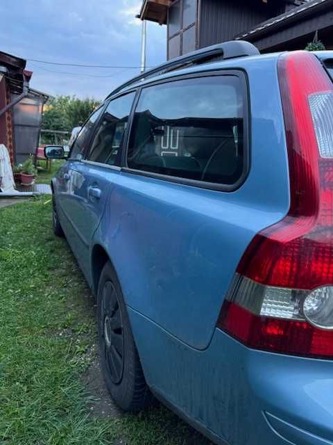 Vand  VOLVO V 50 stare buna