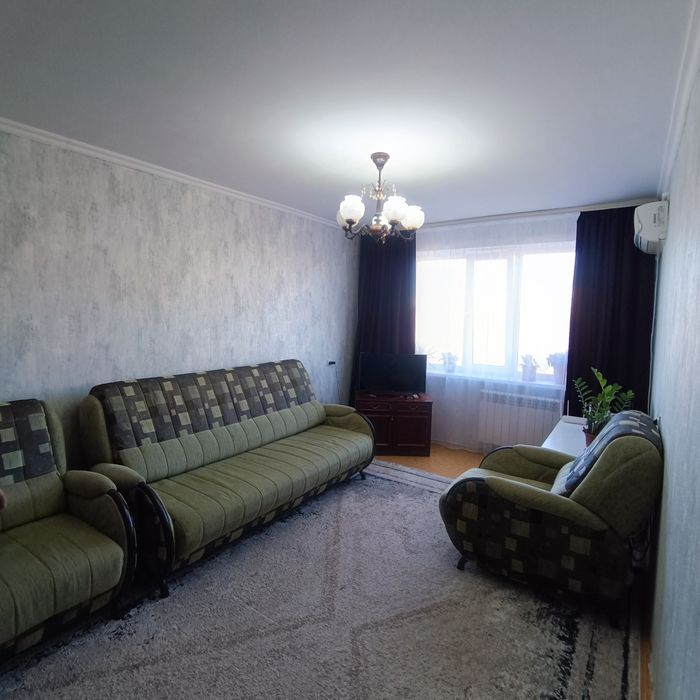 Продам 2-х комнатную квартиру на Сазде