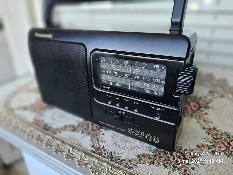 Radio portabil PANASONIC
