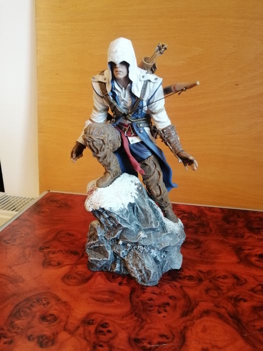 Figurine assassis creed