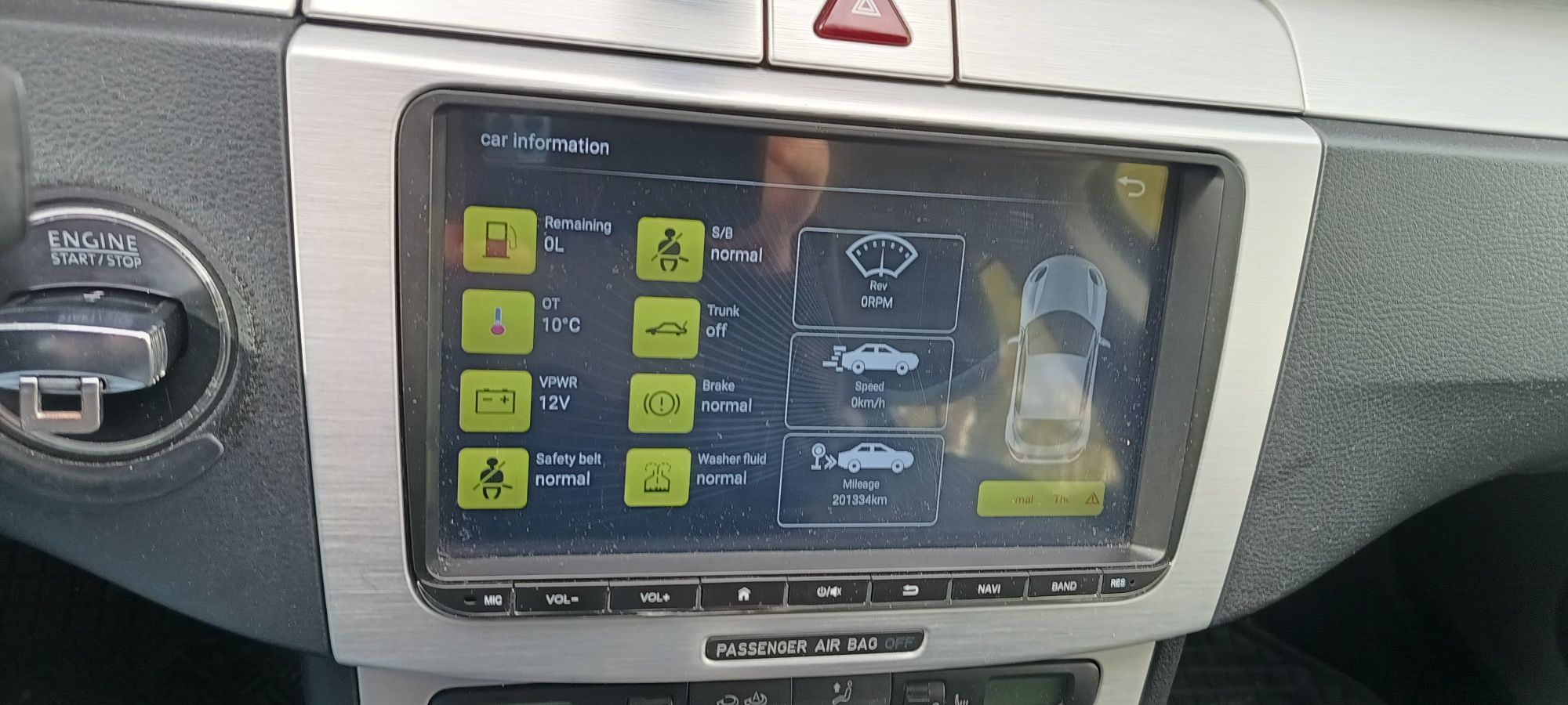 Vând navigație Auto Android (9212B Navi IT model)