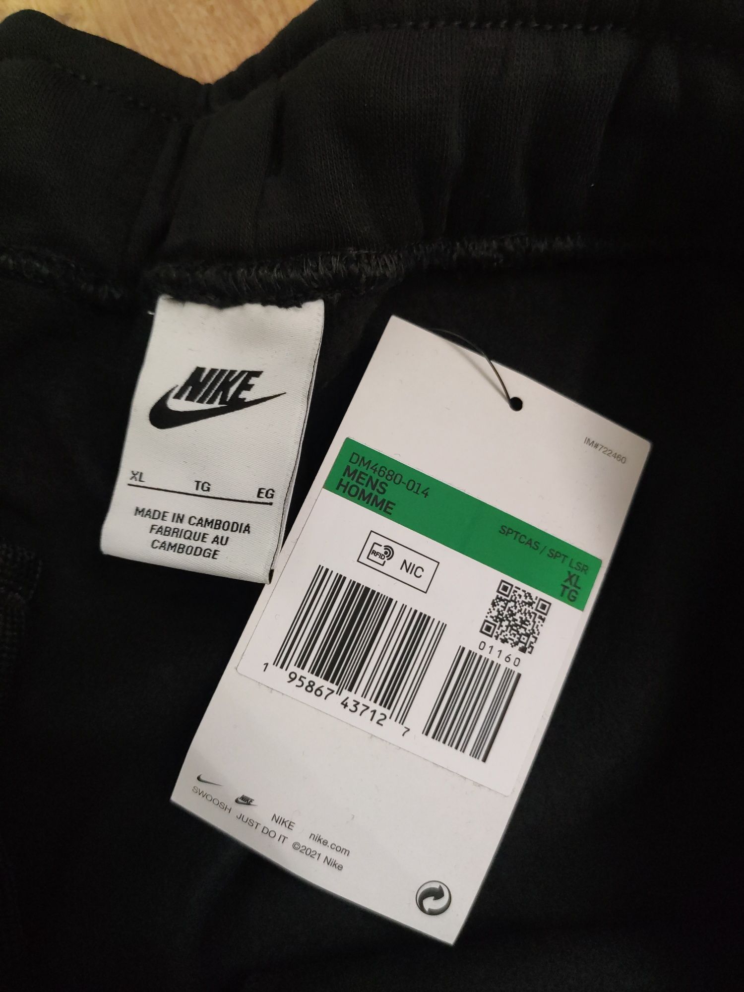 Pantaloni Nike Sportswear Cargo mărimea XL