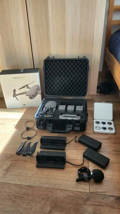 Dronă DJI Mavic 2 Pro  + Kit Complet – 3 baterii, controller, filtre