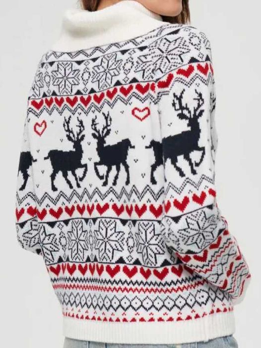 Pulover - Livrarea 5 lei - NOU - cu reni de Craciun