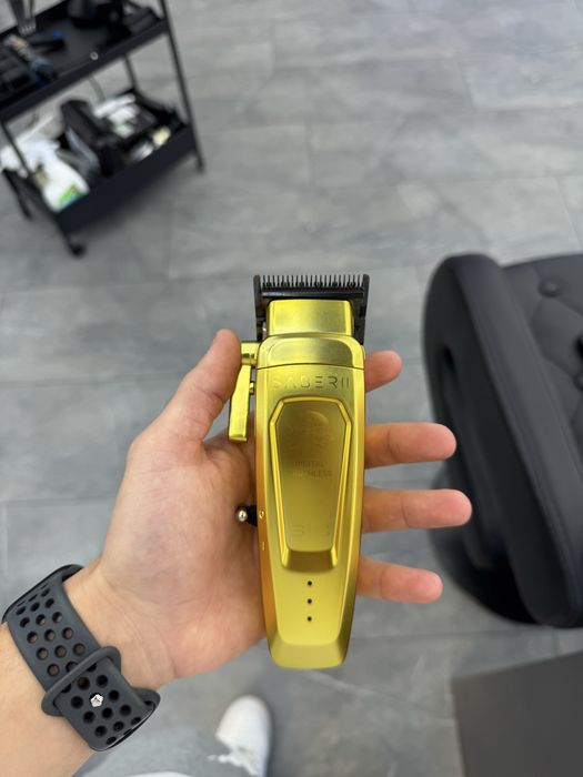 Чисто нов! Машинка/Clipper SC Style Craft Saber 2.0