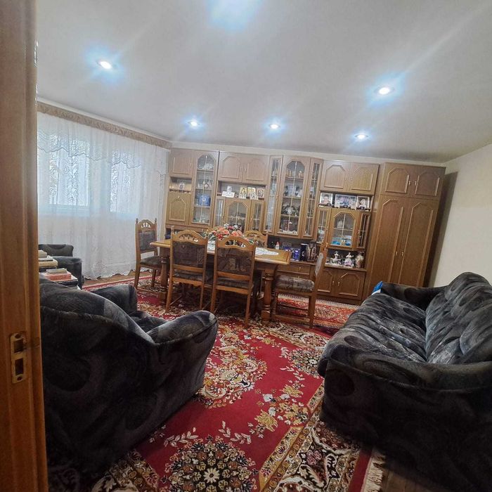 Apartament 4 camere,decomandat,mobilat si utilat,cartier George Enescu