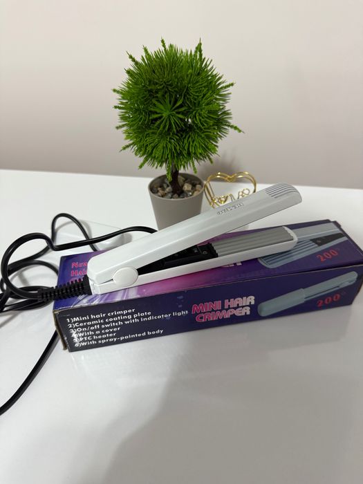 Мини преса за коса