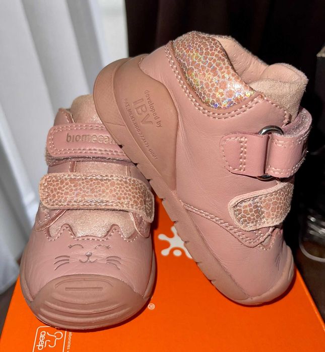 Biomecanics, marimea 19, pantofi copii