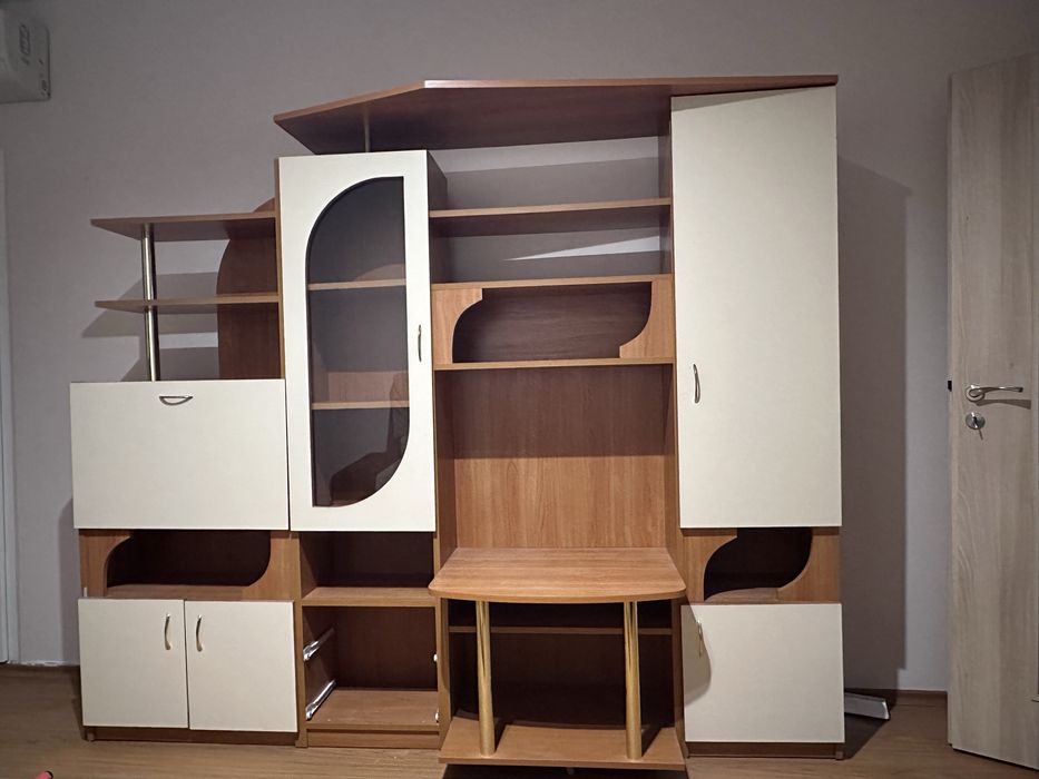 Холна секция с шкафове