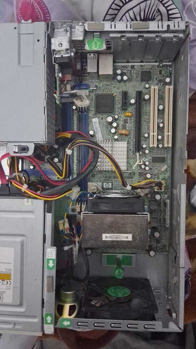 Unitate pc pese lipsa placa video