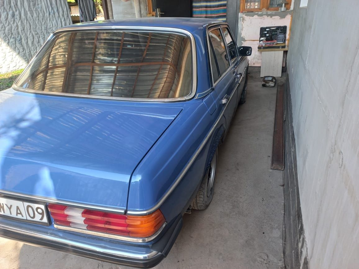 Продам Мерседес w123