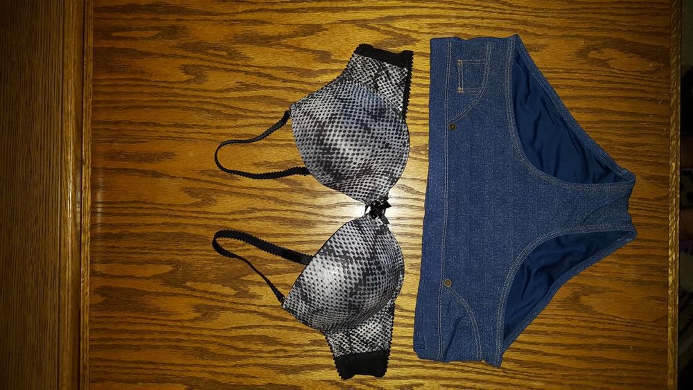 costum de  baie S