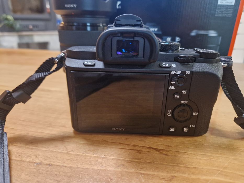 Sony A7II + 28-70mm пълен комплект в перфектно състояние
