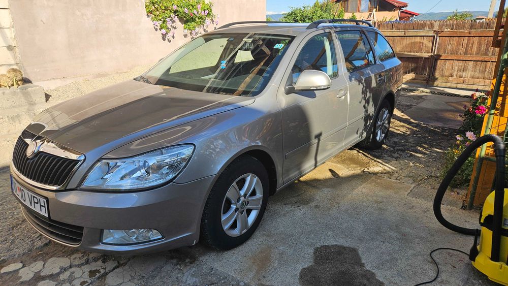 SKODA OCATVIA II Green Line Facelift 2010