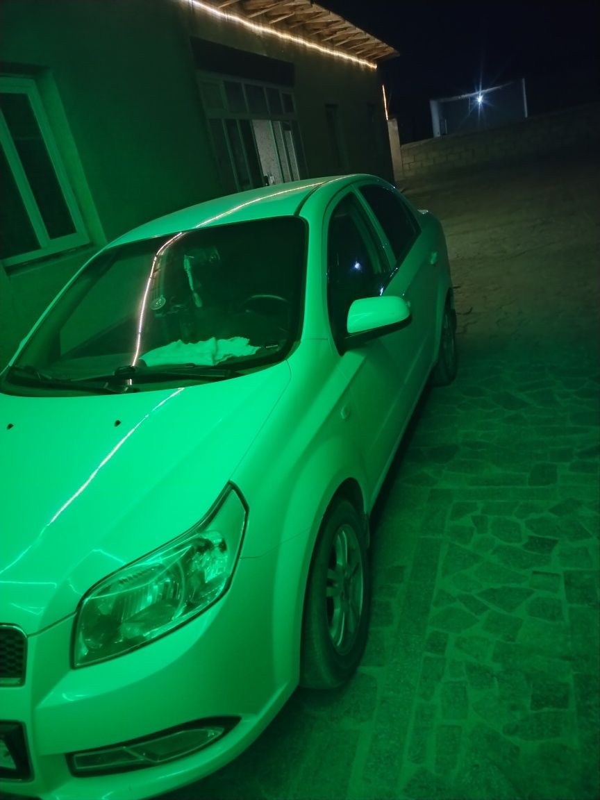 Nexia 3 sotiladi
