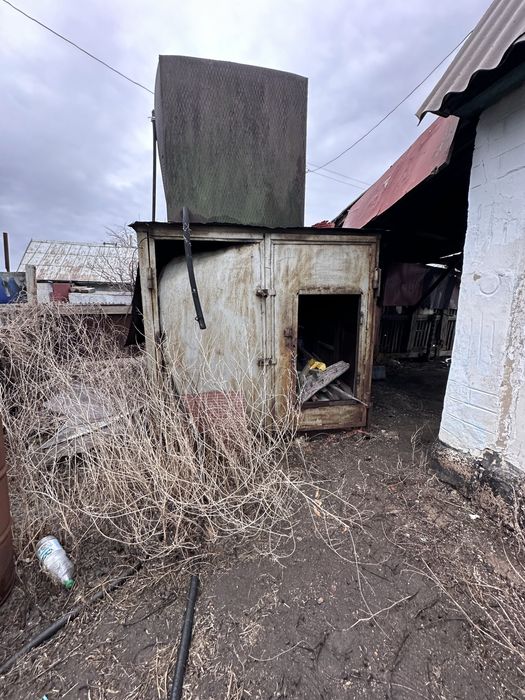 Продаю дачу на строителях.