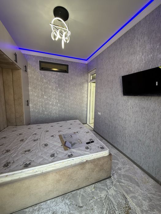 Vokzaldan 3 xona studio kvartira sotiladi