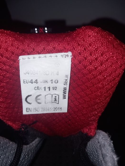 Работни обувки  номер 44