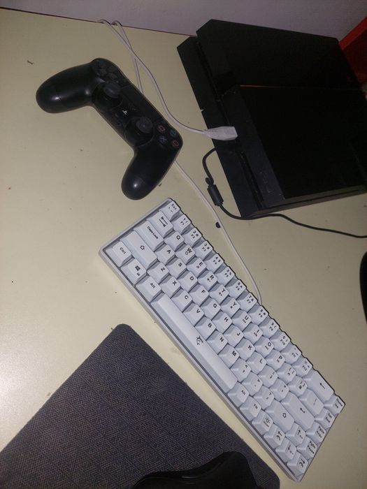 Ps4 500gb în stare perfectă de funcționare