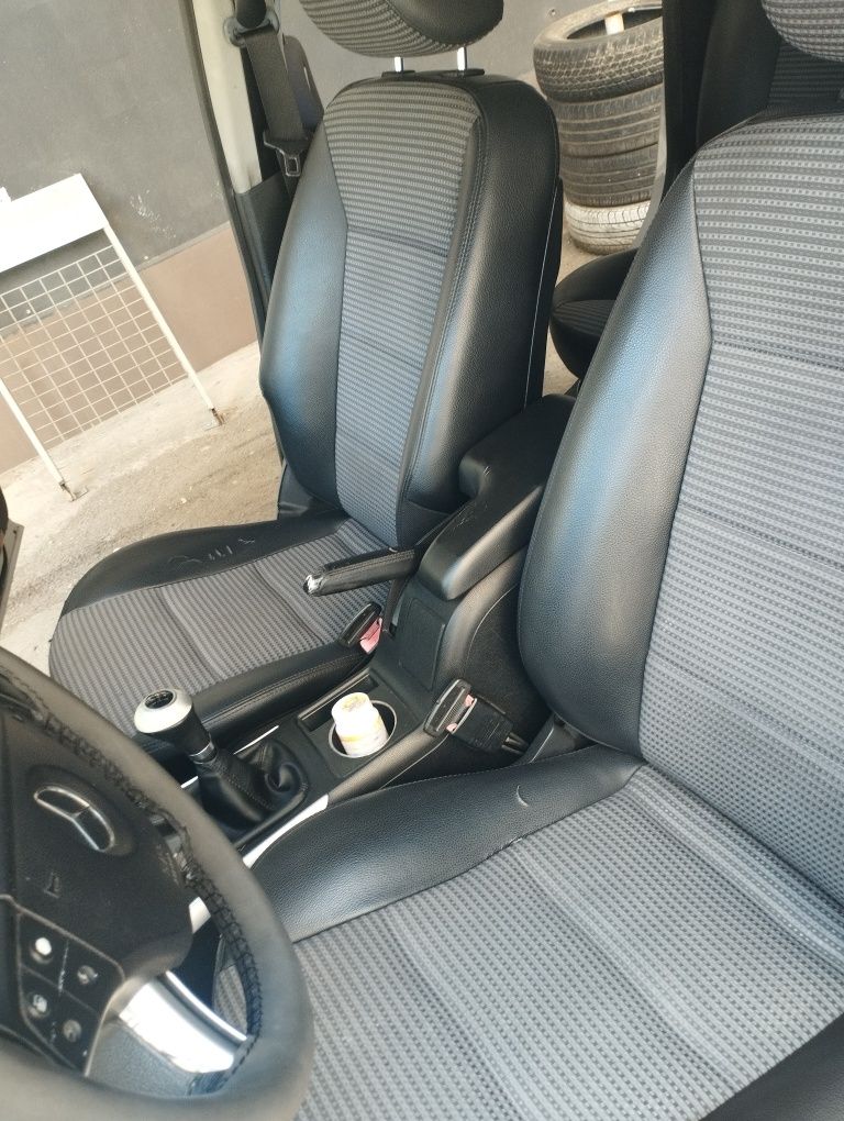Mercedes B 200 Mercedes