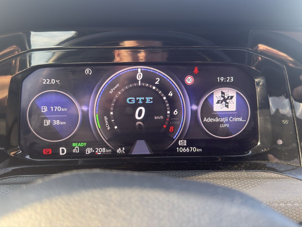 Golf 8 GTE 2021 plug-in hybrid  245 cp