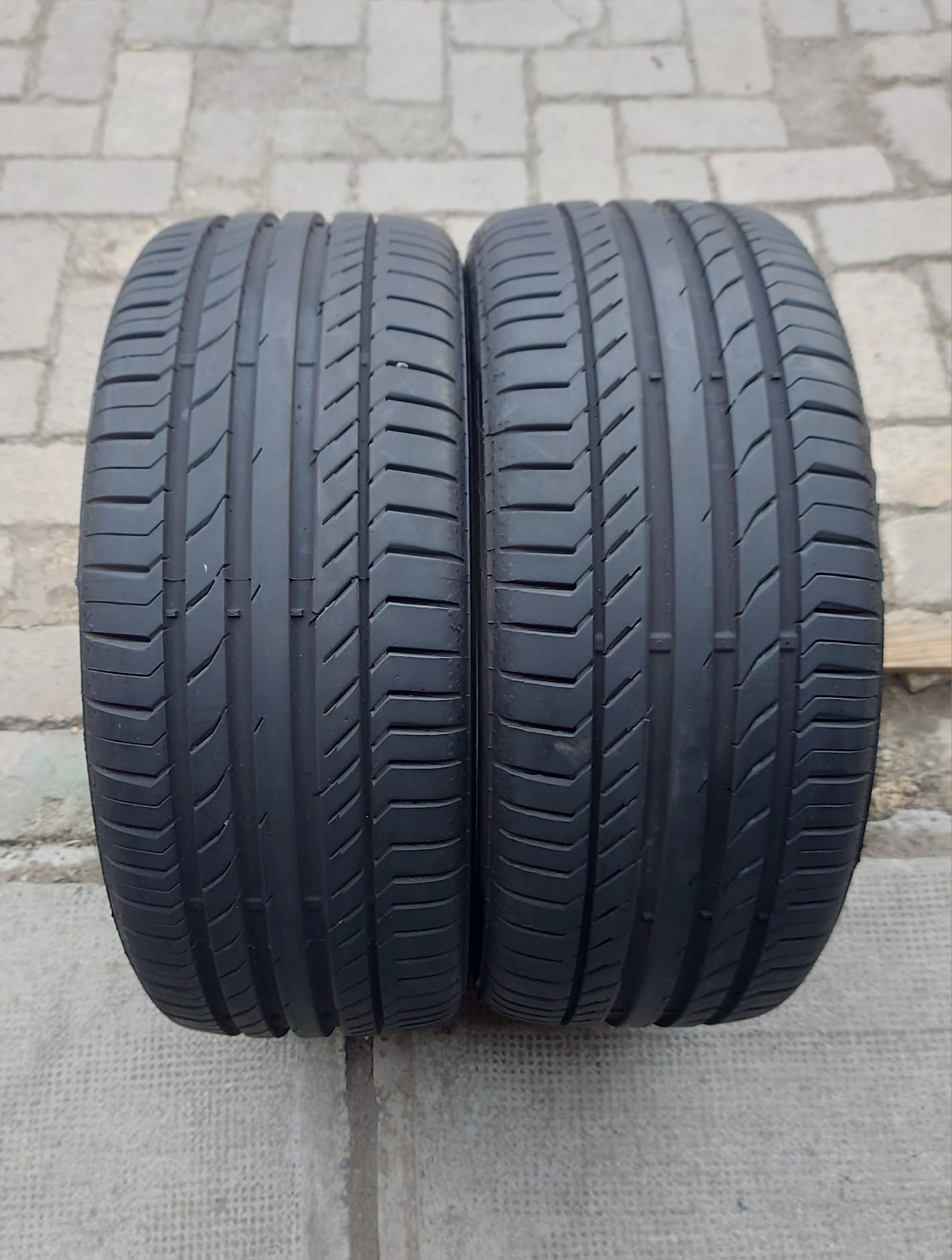 Set 2buc 225/45 R17 91W Continental ContiSportContact⁵ SSR MOE vară