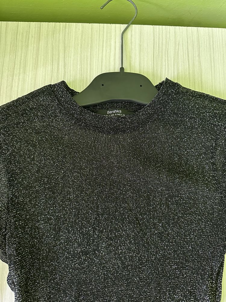 Bluză transparentă neagră cu sclipici