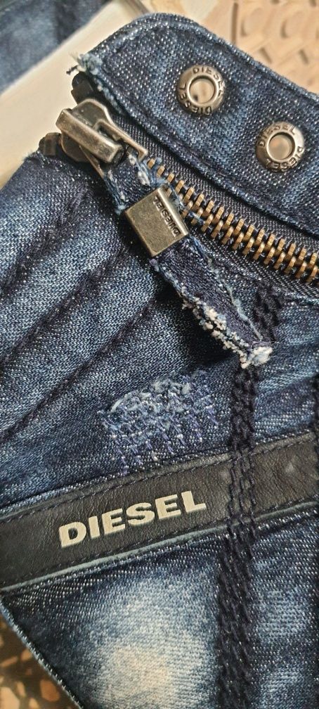 Bascheti/Sneakers DIESEL nr.43