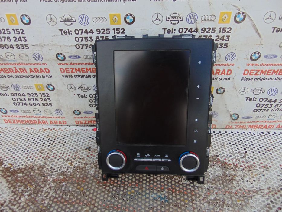 Display navigatie Renault Megane 4 an 2016-2024 cod 280909833r display mare Talisman