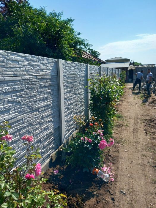 Gard de beton  250   lacra  cu montaji si trasport