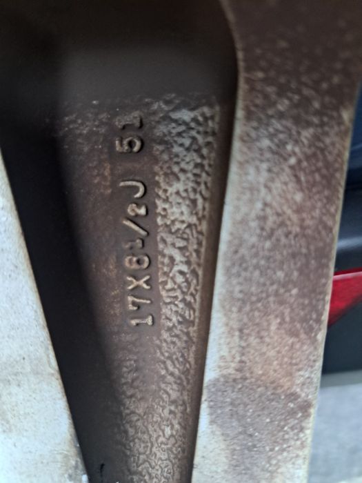 17 цола джанти за Тойота-4х100-Зимни гуми  дот 2022