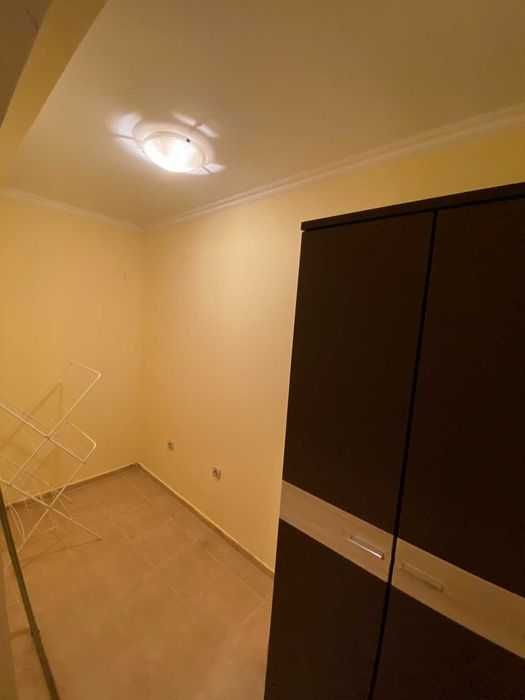 Дава се под наем Двустаен апартамент в Бургас, Лазур - 65 кв.м за 102 € - Снимка #6