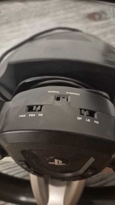 Volan de gaming Hori Racing Wheel Apex SPF-004U  PS4, PS5 și PC.