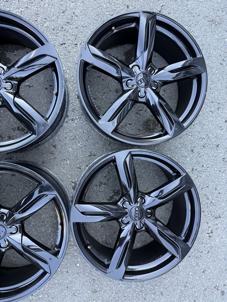 20цола Audi Ауди 4бр Оригинални